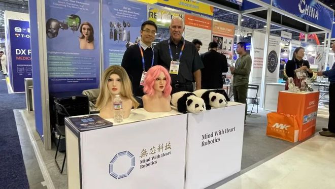ek广东AI硅胶娃娃不续费就失忆冰球突破成人用品用上DeepSe(图7)
